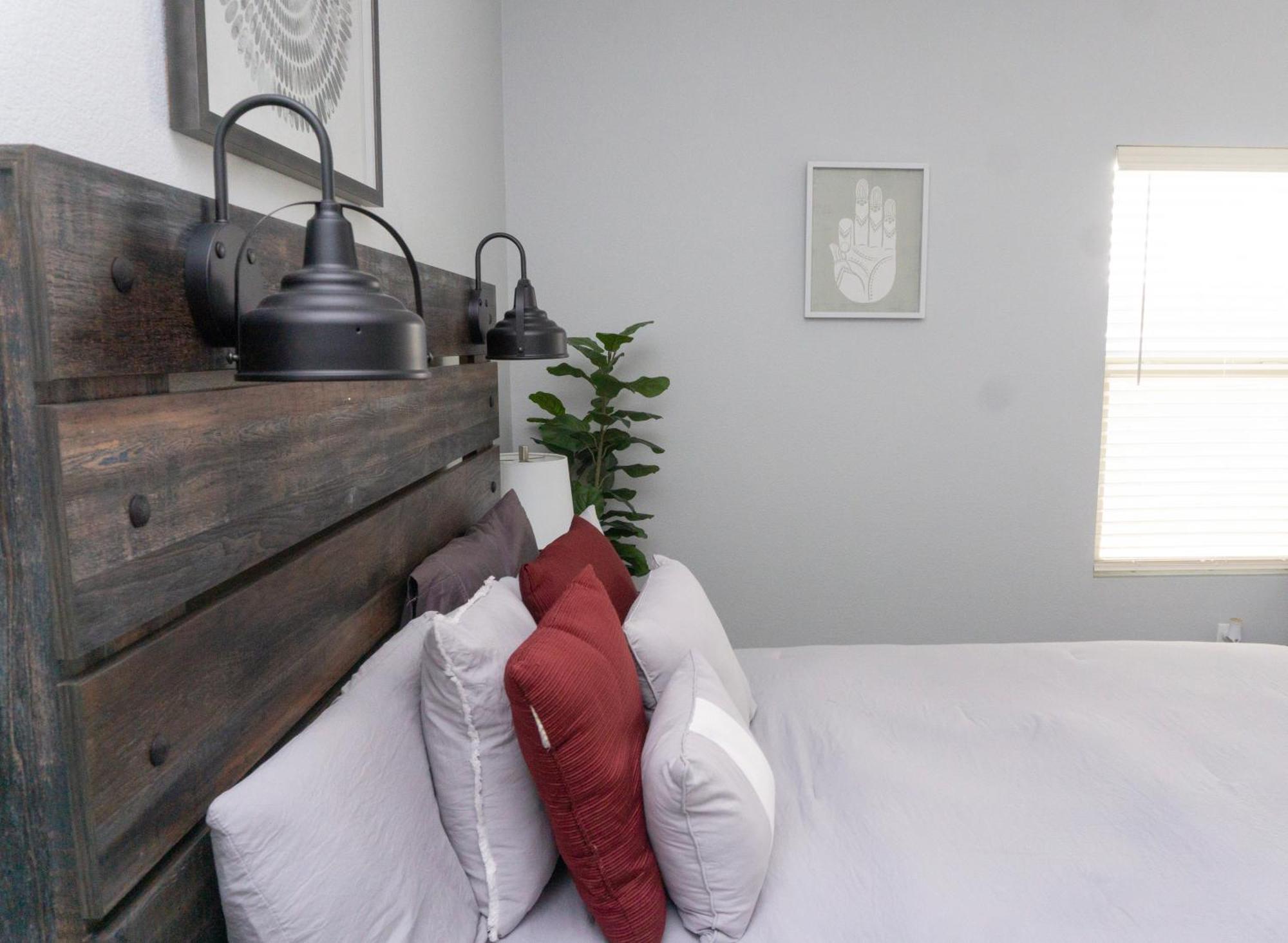 Modern Retreat By Golf Course - 3 Bedrooms And Office Space Horizon City Экстерьер фото